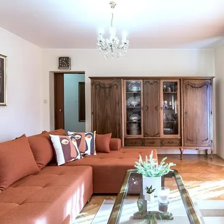 아파트 In Kastel Novi With Terrace, Air Conditioning, W-lan, Washing Machine 5104-1